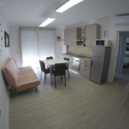 Residence Caorle Trilocale Con Piscina - Agenzia Cocal Екстериор снимка